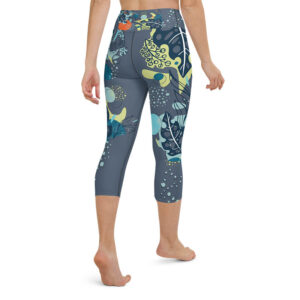 Leaf Drops - Yoga Capri Leggings